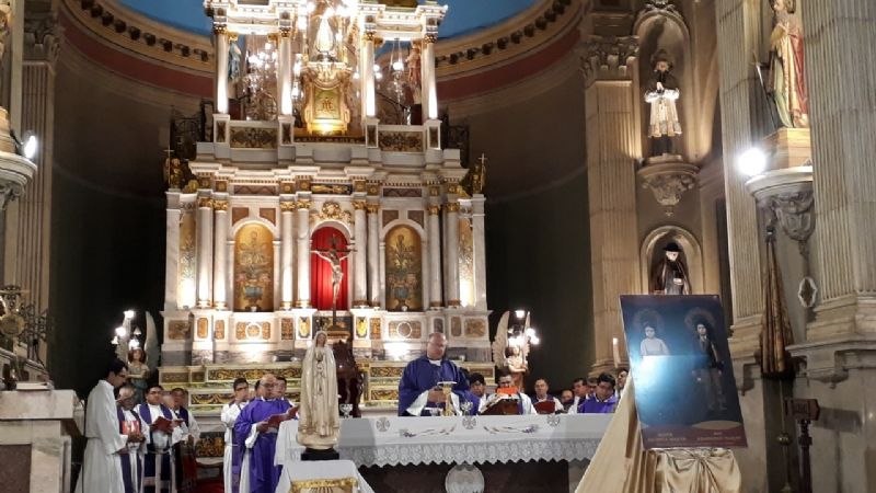 A los pies de la Madre del Valle, Catamarca oró por la paz en el mundo