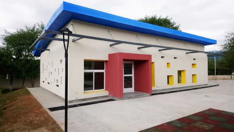 Lucía inaugura el nuevo edificio para el JIN de Singuil