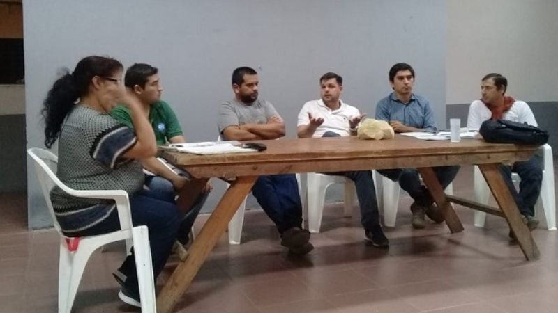 Reunión con productores de La Higuera