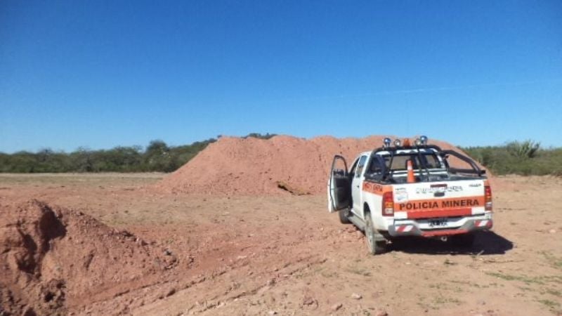 Minería exige a contratistas mano de obra local y compren en Catamarca