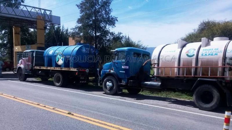 Secuestran seis camiones, un colectivo y un tractor