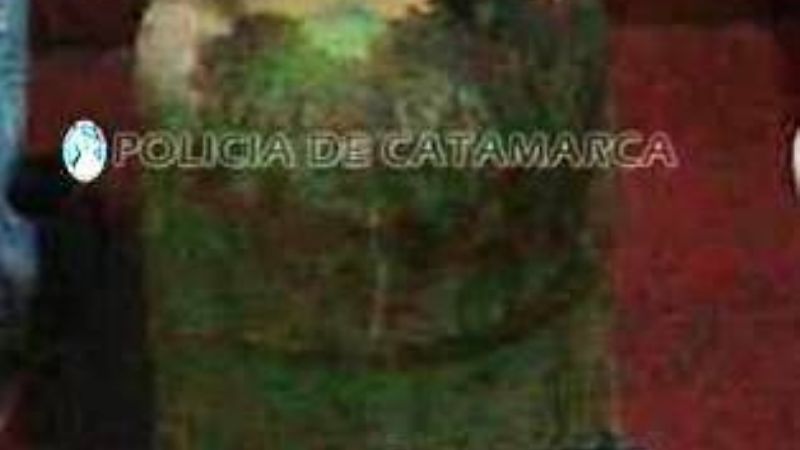 Aprehenden a dos personas y recuperan una garrafa