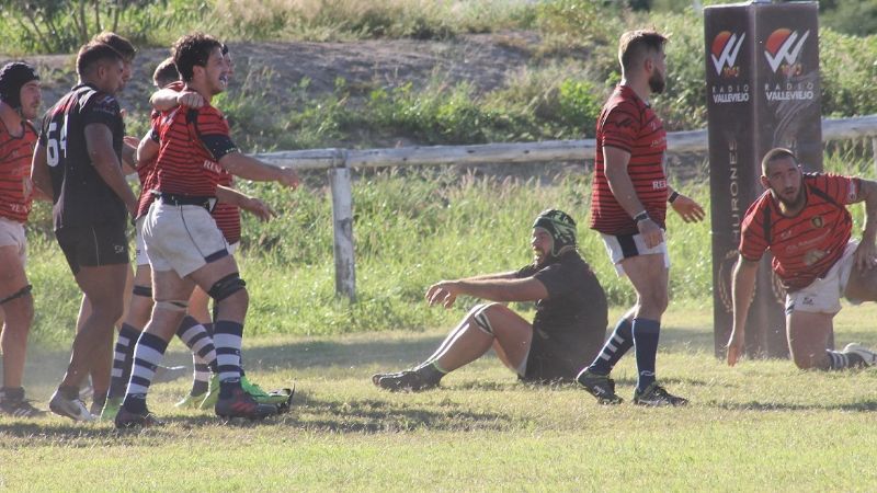 Caídas de Hurones y Catamarca RC en el Regional