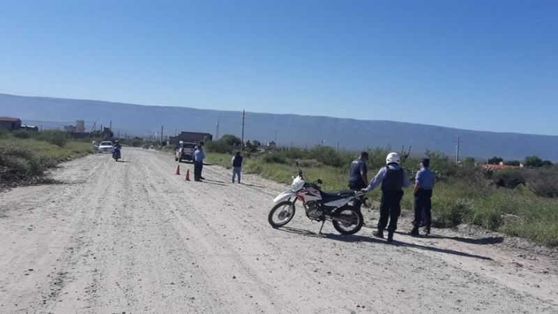 Salvaje golpiza a un adolescente que acompañaba a sus amigas