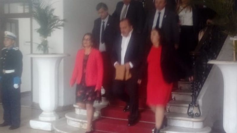 Legisladores buscan a la gobernadora