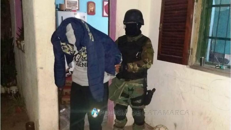 Desbaratan puntos de venta de estupefacientes en Capital y Valle Viejo