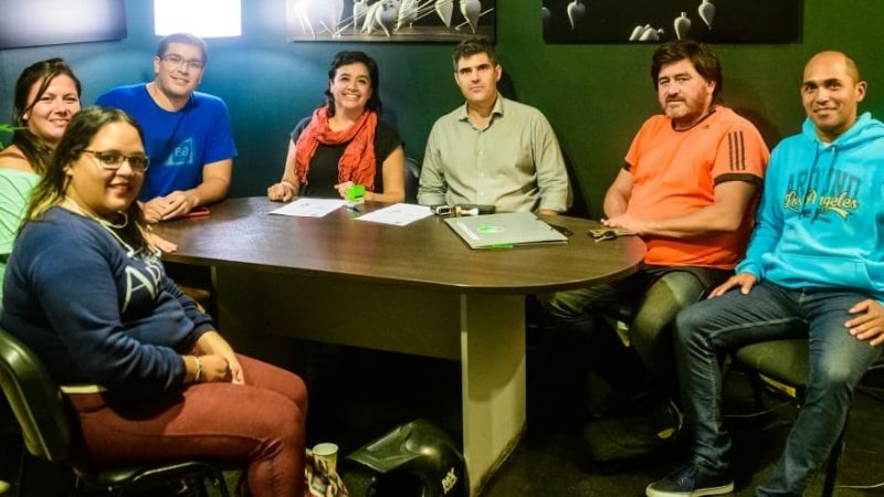 La Municipalidad y la Federación acuerdan fomento al hockey