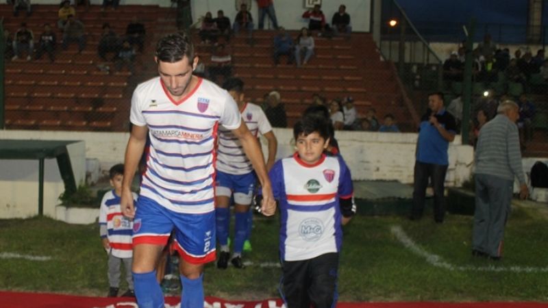 Expectante semifinal entre Tesorieri y Güemes de Santiago