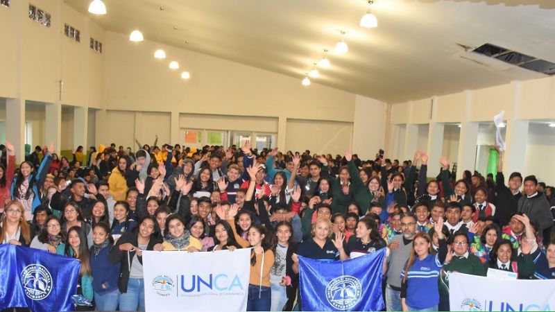 800 estudiantes secundarios participaron de la UNCA+Cerca en Belén