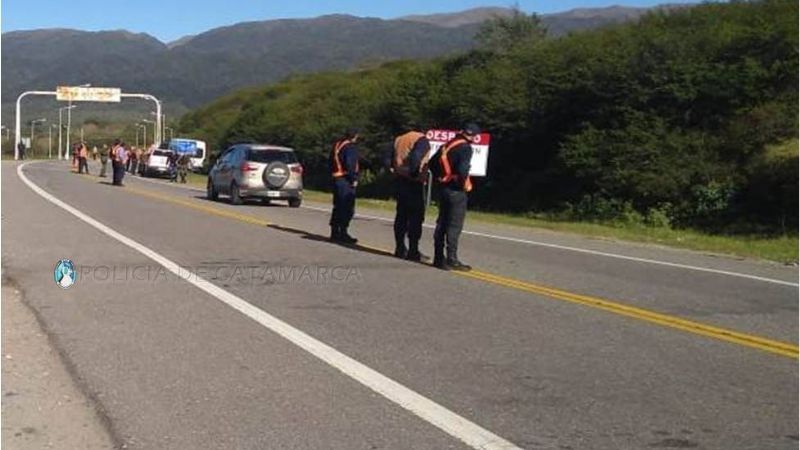 Arrestan a 47 hinchas de Güemes, y secuestran cuchillos y marihuana