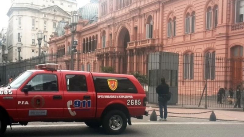 Evacuaron la Casa Rosada y el anexo de Diputados por amenazas de bomba