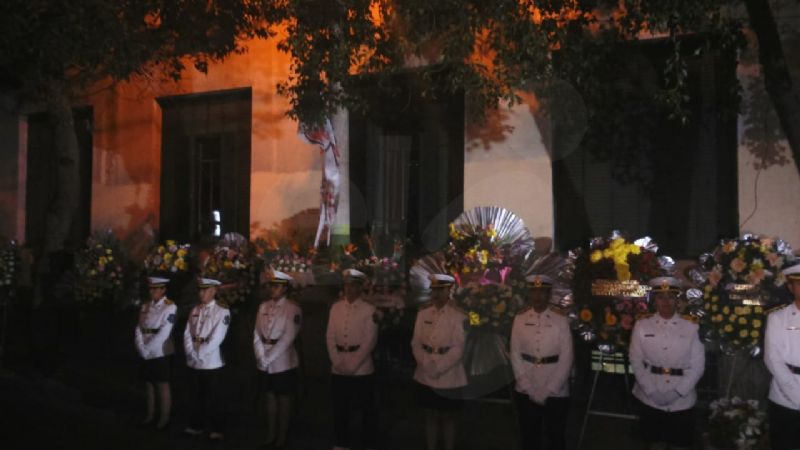 Riojanos despiden al diputado Héctor Olivares