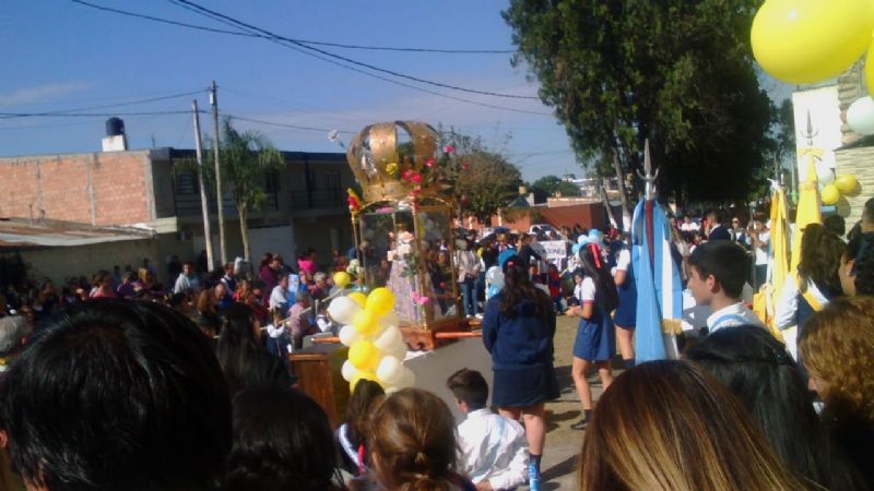 El amor de la Madre del Valle llegó a barrios humildes de la capital tucumana