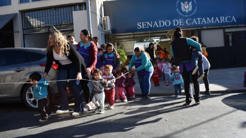 Exitoso simulacro de evacuación en el Anexo del Senado