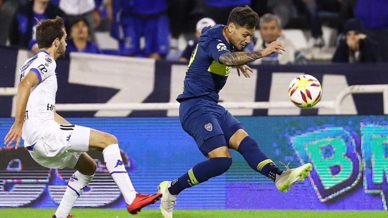 Boca-Vélez y Gimnasia-Argentinos buscan la otra “semi”