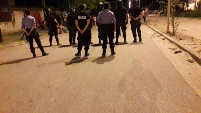 Policías impidieron la usurpación de terrenos en Valle Viejo