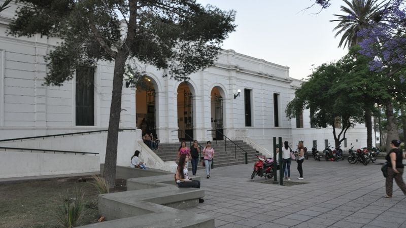 Pago de Becas Estímulo a las Vocaciones Científicas