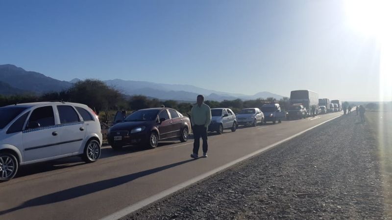 Caos en la ruta 38 por piquete