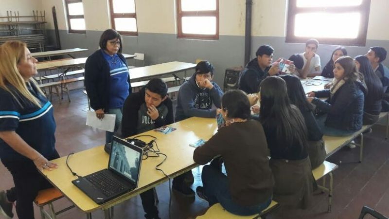 La UNCA+Cerca visitó escuelas de Fray Mamerto Esquiú
