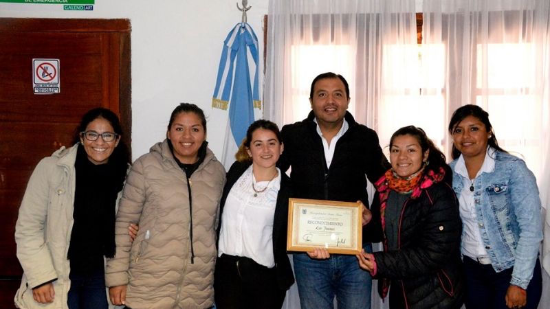 Reconocen a deportistas santamarianos por sus logros