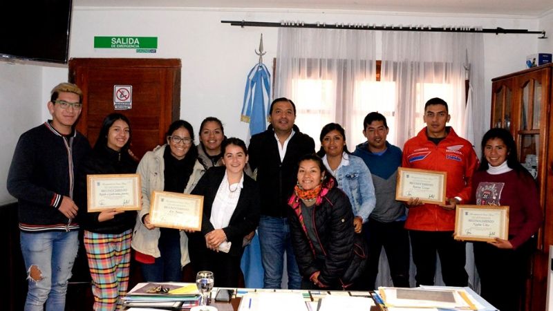 Reconocen a deportistas santamarianos por sus logros