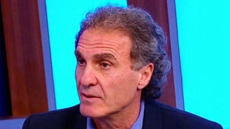 Ruggeri salió a bancar a Mauro Zárate