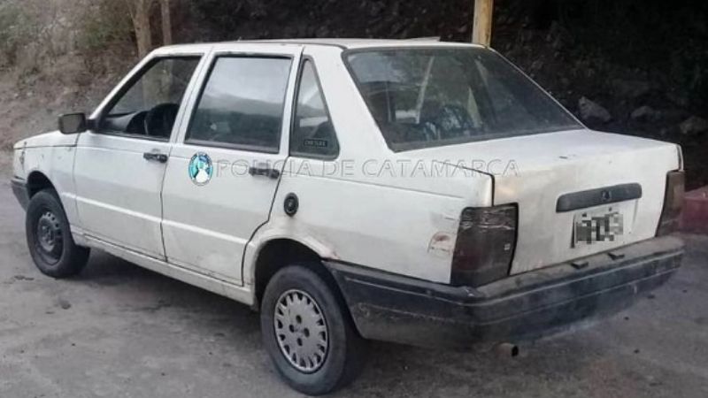 Secuestran un auto y droga en un puesto caminero