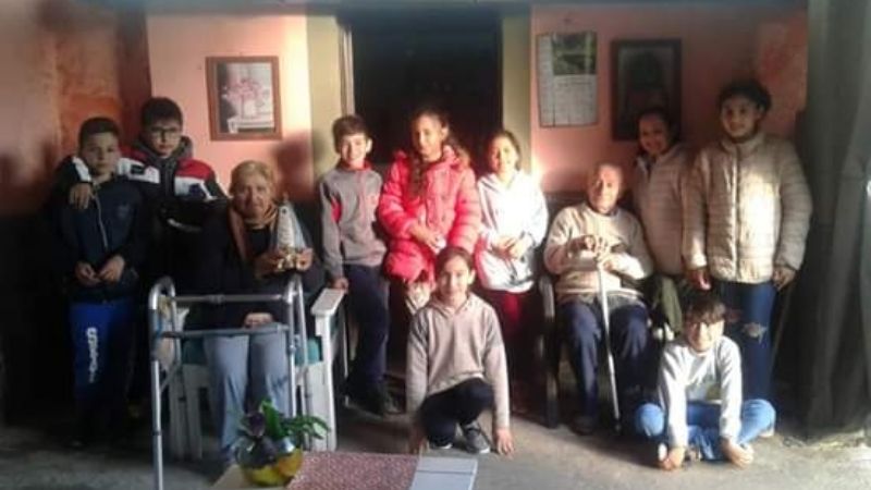 Visita a los enfermos que le piden por su salud a la Virgen