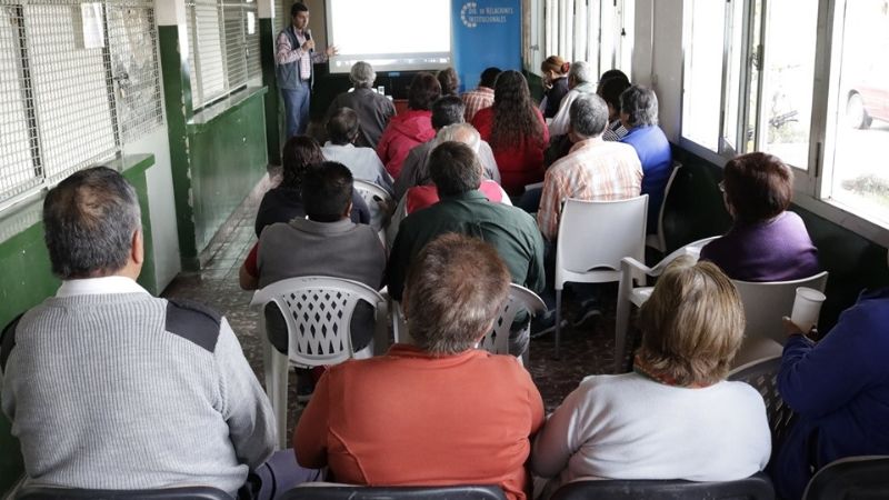 El intendente Sánchez visitó a los adultos mayores en el CIIC