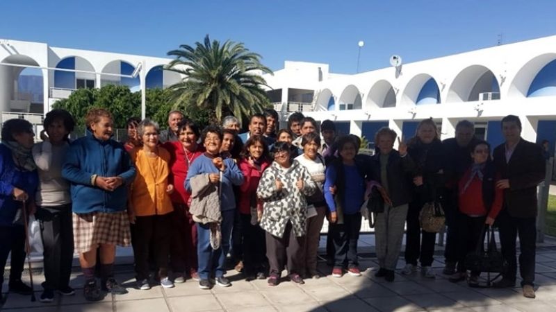 El intendente Sánchez visitó a los adultos mayores en el CIIC