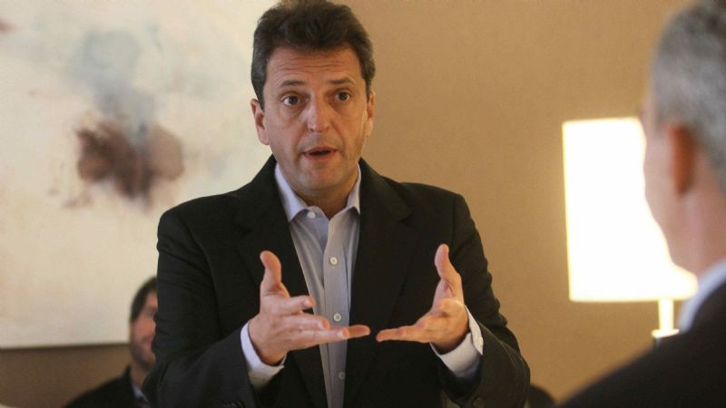 Massa: "Si gobernamos le vamos a decir al FMI que los muertos no pagan"