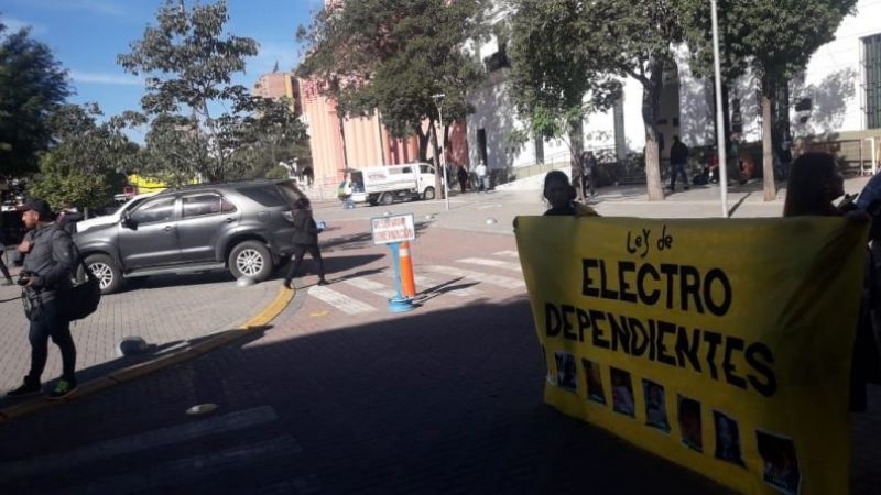Familiares de electrodependientes esperan alternativas