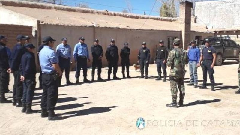 Policías de Antofagasta de la Sierra se capacitan en el uso de armas de fuego