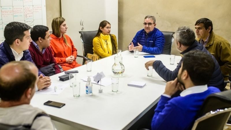 Jalil se reunió con concejales  por agenda parlamentaria