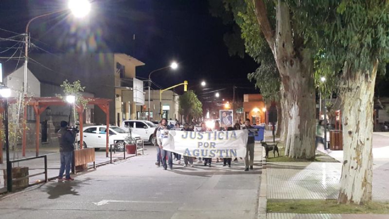 A nueve meses de la muerte del locutor, se realizó una nueva marcha pidiendo justicia