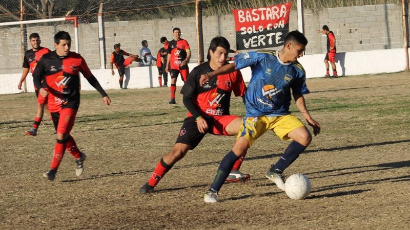Dos partidazos para el cierre: “Defe”-S. Rojas y C. Daza-"Santo"