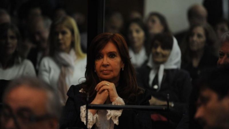 Cristina enfrenta su primer juicio oral