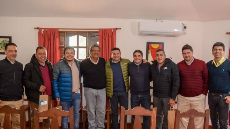 Intendentes aprueban proyectos con fondos de regalías