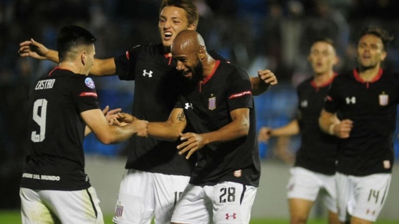 Estudiantes le regaló una goleada al “Chapu” en su despedida