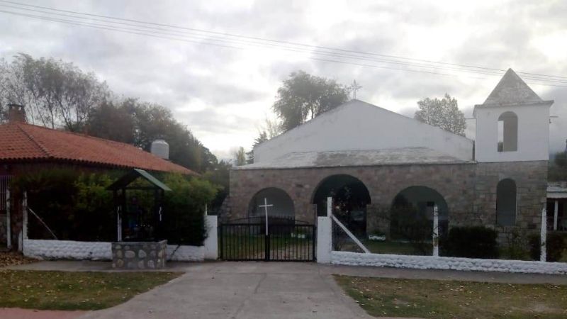 Será consagrado el altar y dedicado el templo en El Lindero