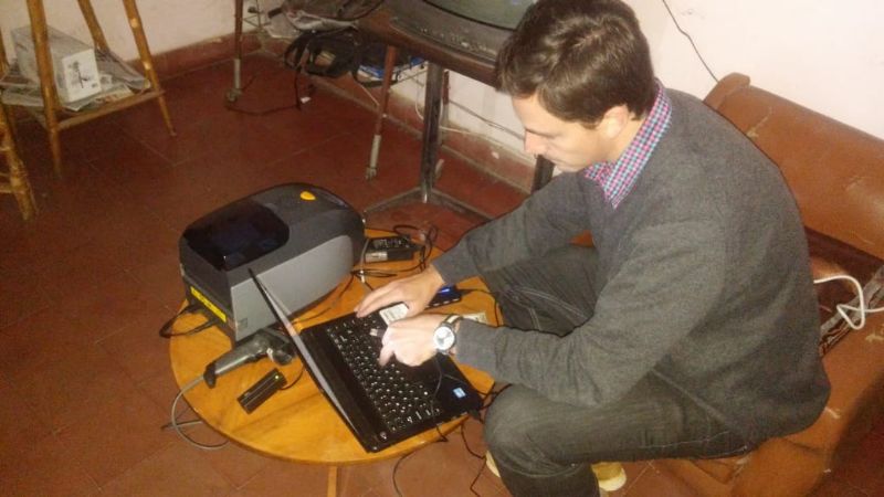 Afiliada de OSEP recibió su nuevo carné en su domicilio