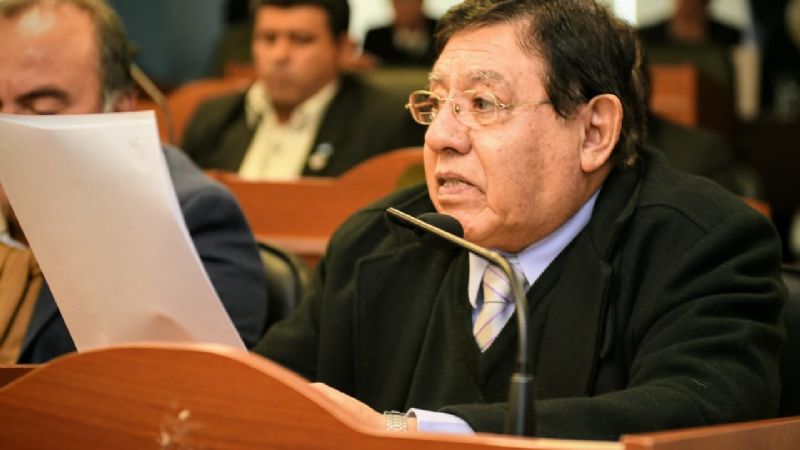 Sesión con sentimiento patrio