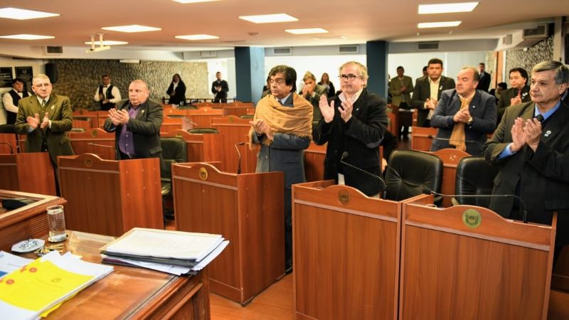 Sesión con sentimiento patrio