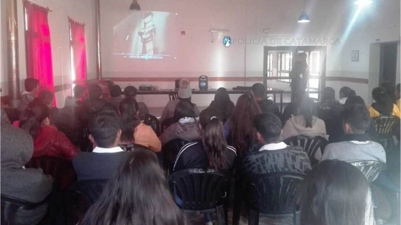 Charlas para prevenir el uso indebido de drogas