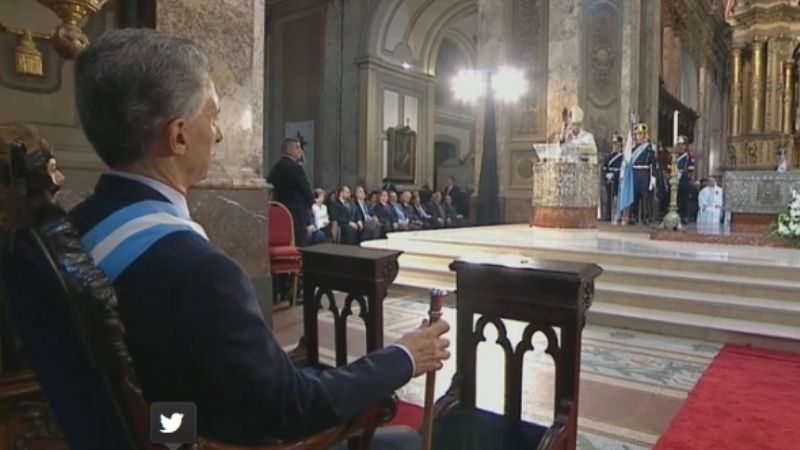 Macri participa del Tedeum del 25 de Mayo y luego compartirá un locro en Olivos
