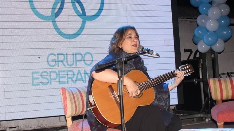 Emotiva vigila del 25 de Mayo en el “Fogón de la Esperanza”