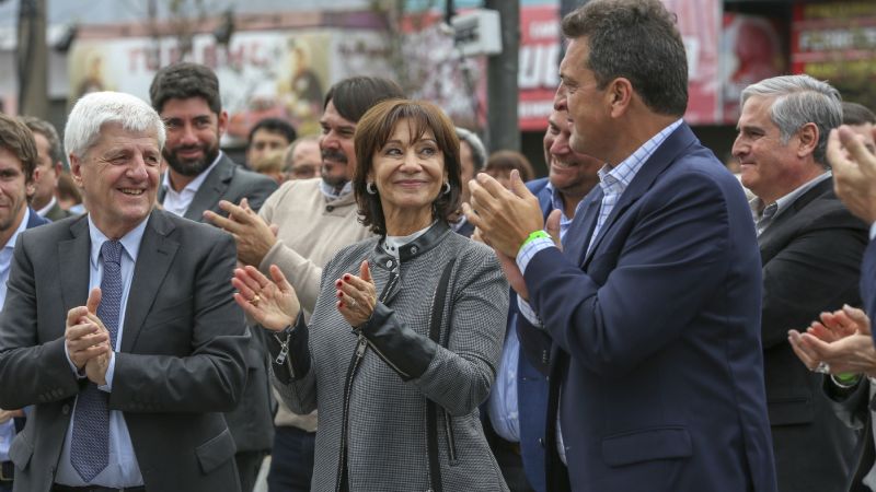 Massa: “Tenemos que dejar en el pasado el fracaso de Macri“