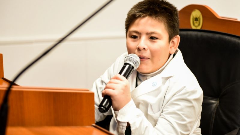 El Senado recibió a los alumnos del Colegio Montessori