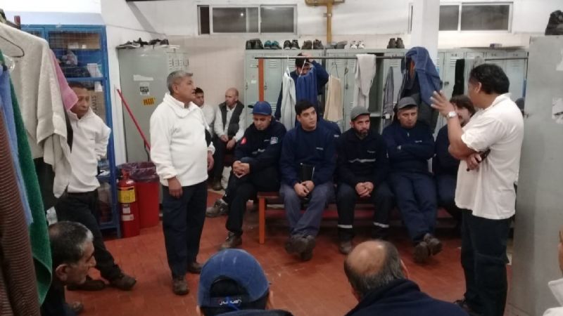 Alimentación comenzó con paros sorpresivos en fábricas por paritarias