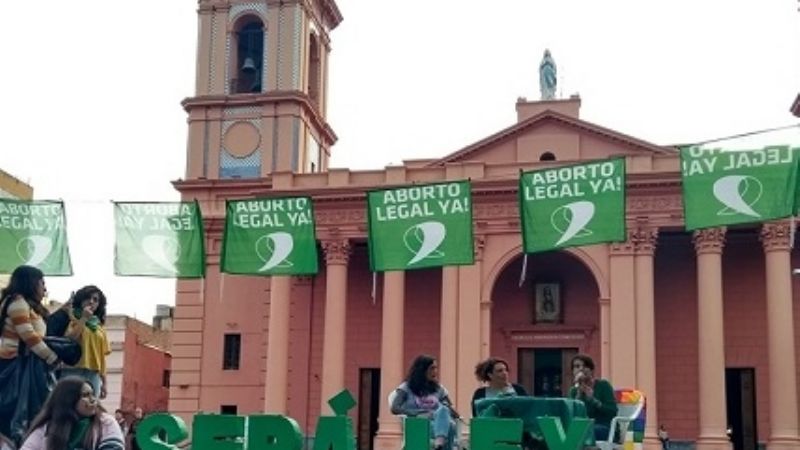 En Catamarca también se marchó a favor del aborto legal, seguro y gratuito